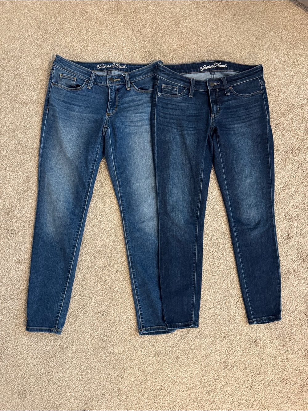 2/$20 Universal Thread Skinny Jeans, Size 2 Short